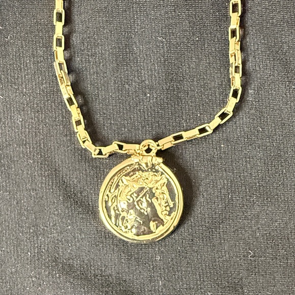 Ettika Elegant Gold Chain Necklace NWT - Picture 2 of 5